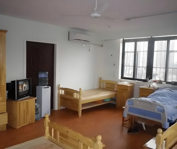 办理深户中介_董璇婚后情况曝光！不愿丈夫和女儿住一起，与其分居，倪萍很担忧 象出现了外一就会有另番景